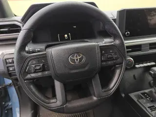 Toyota Tacoma 2026 4x4 TRD Sport 4dr Double Cab 6.1 ft LB