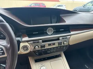 Lexus ES 350 2017 4dr Sedan