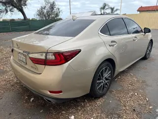 Lexus ES 350 2017 4dr Sedan