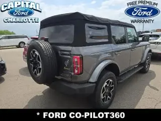 Ford Bronco 2022 4x4 Base 4dr SUV