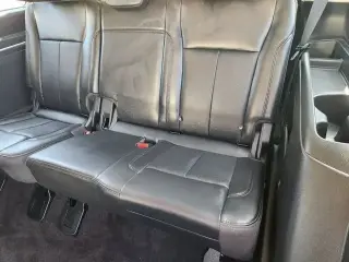Ford Expedition 2023 4x2 XLT 4dr SUV