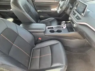 Nissan Altima 2021 2.5 SR 4dr Sedan