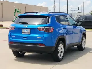 Jeep Compass 2024 4x4 Latitude 4dr SUV