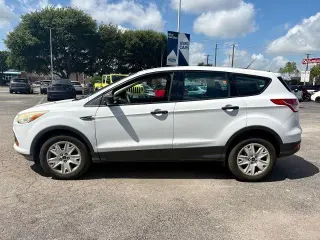 Ford Escape 2014 S 4dr SUV