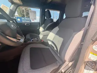 Ford Bronco 2025 4x4 Base 4dr SUV