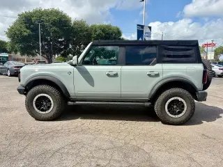 Ford Bronco 2021 4x4 Badlands Advanced 4dr SUV