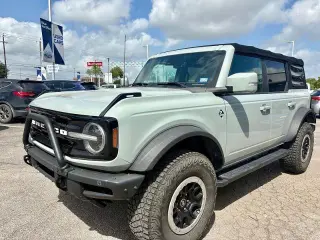 Ford Bronco 2021 4x4 Badlands Advanced 4dr SUV
