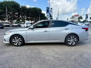 Nissan Altima 2020 2.5 S 4dr Sedan