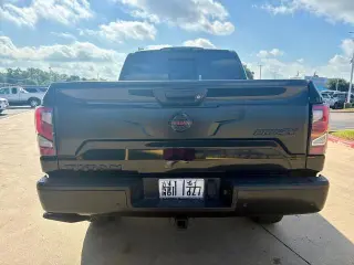 Nissan Titan 2020 4x4 SV 4dr Crew Cab 5.6 ft. SB
