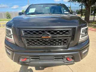 Nissan Titan 2020 4x4 SV 4dr Crew Cab 5.6 ft. SB