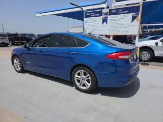 Ford Fusion Hybrid 2018 SE 4dr Sedan
