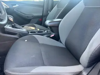 Ford Focus 2013 SE 4dr Hatchback