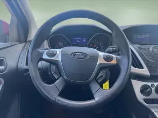 Ford Focus 2013 SE 4dr Hatchback