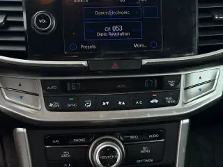 Honda Accord Hybrid 2015 Touring 4dr Sedan