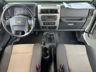 Jeep Wrangler 2004 2dr X 4WD SUV