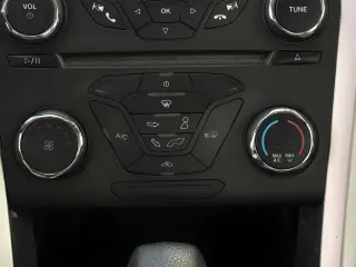 Ford Fusion 2016 S 4dr Sedan