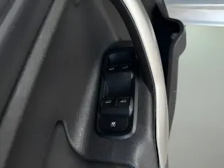 Ford Fiesta 2012 SE 4dr Hatchback