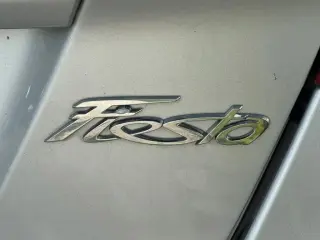 Ford Fiesta 2012 SE 4dr Hatchback