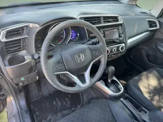 Honda Fit 2015 LX 4dr Hatchback CVT