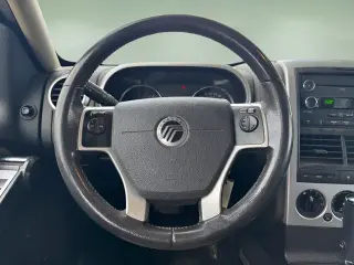 Mercury Mountaineer 2008 AWD Base 4dr SUV