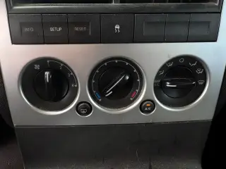 Mercury Mountaineer 2008 AWD Base 4dr SUV