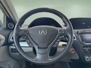 Acura RDX 2017 AWD 4dr SUV w/Advance Package