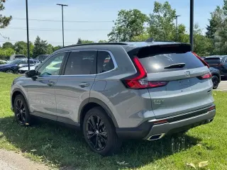 Honda CR-V Hybrid 2025 AWD Sport Touring 4dr SUV