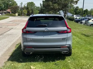 Honda CR-V Hybrid 2025 AWD Sport Touring 4dr SUV