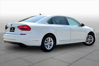Volkswagen Passat 2016 1.8T S 4dr Sedan PZEV