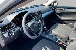 Volkswagen Passat 2016 1.8T S 4dr Sedan PZEV
