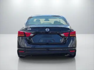 Nissan Altima 2022 2.5 S 4dr Sedan
