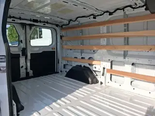 Ford Transit 2025 250 3dr LWB Low Roof Cargo Van