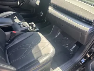 Ford Mustang Mach-E 2023 Select 4dr SUV