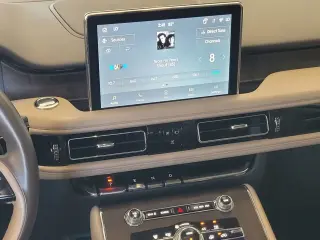 Lincoln Aviator 2021 AWD Grand Touring 4dr SUV