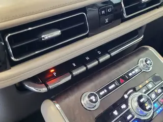Lincoln Aviator 2021 AWD Grand Touring 4dr SUV