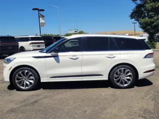 Lincoln Aviator 2021 AWD Grand Touring 4dr SUV