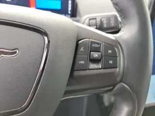 Ford Mustang Mach-E 2023 Premium 4dr SUV