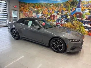 Ford Mustang 2025 EcoBoost 2dr Convertible