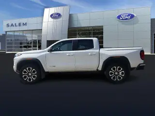 GMC Canyon 2024 4x4 AT4 4dr Crew Cab 5 ft. SB