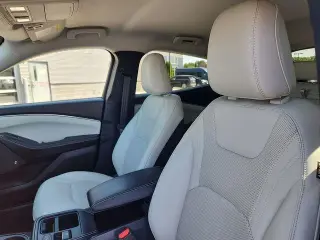 Ford Mustang Mach-E 2025 AWD Premium 4dr SUV