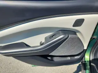 Ford Mustang Mach-E 2025 AWD Premium 4dr SUV