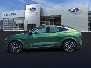 Ford Mustang Mach-E 2025 AWD Premium 4dr SUV