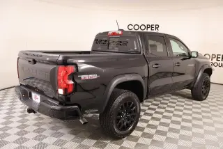 Chevrolet Colorado 2026 4x4 Trail Boss 4dr Crew Cab 5 ft. SB