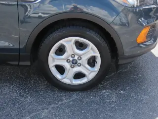 Ford Escape 2019 S 4dr SUV