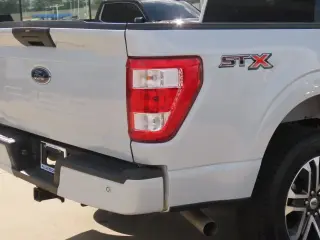 Ford F-150 2022 4x2 XL 4dr SuperCrew 5.5 ft. SB