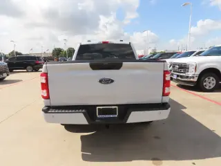 Ford F-150 2022 4x2 XL 4dr SuperCrew 5.5 ft. SB