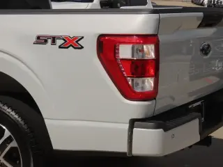 Ford F-150 2022 4x2 XL 4dr SuperCrew 5.5 ft. SB
