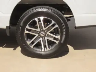 Ford F-150 2022 4x2 XL 4dr SuperCrew 5.5 ft. SB