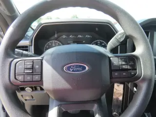 Ford F-150 2022 4x2 XL 4dr SuperCrew 5.5 ft. SB