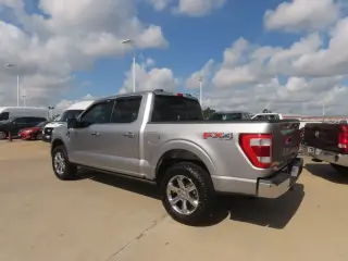Ford F-150 2022 4x4 XL 4dr SuperCrew 5.5 ft. SB